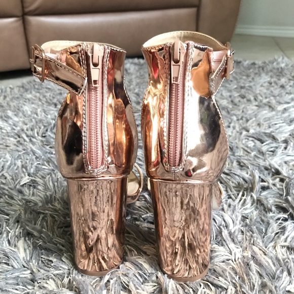 Rose Gold heels - Picture 5 of 7